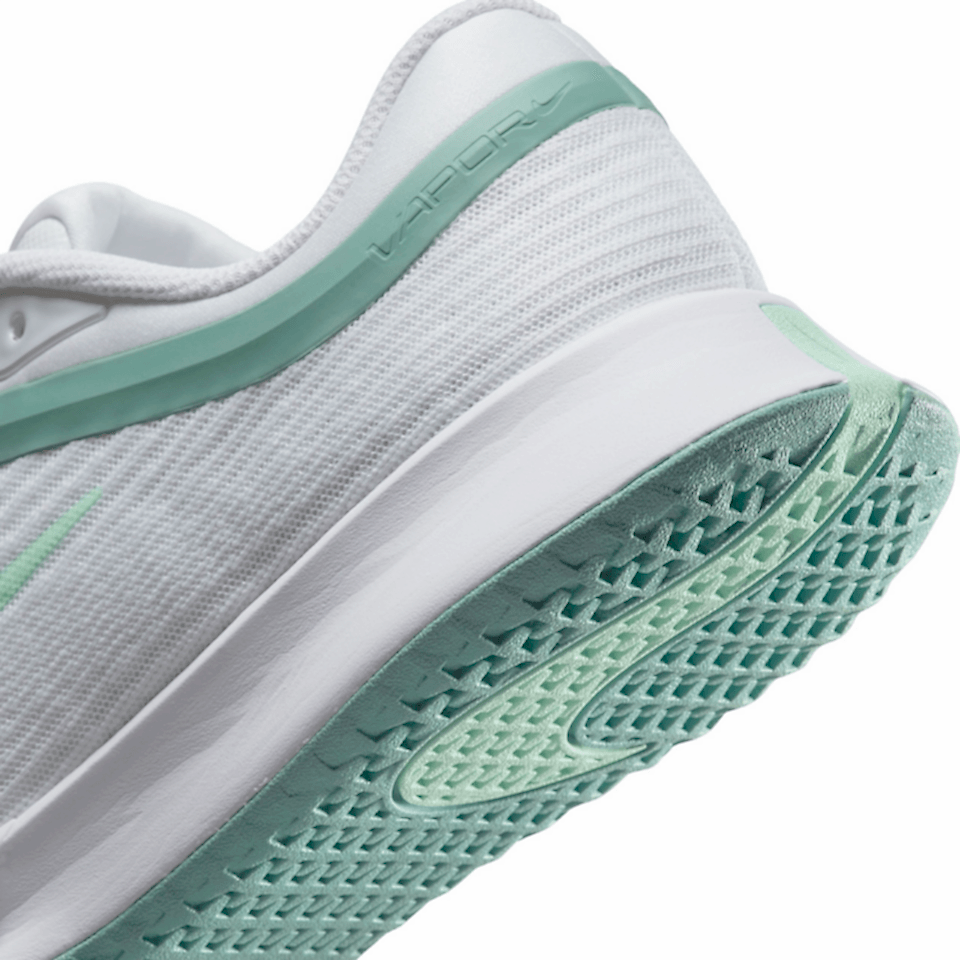 Nike Vapor Pro 3 Sert Kort Tenis Ayakkabısı